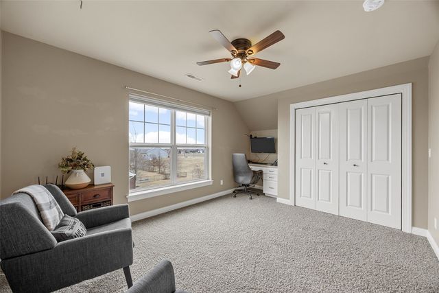 1577 Hunters Field Lane, Marion, IA 52302