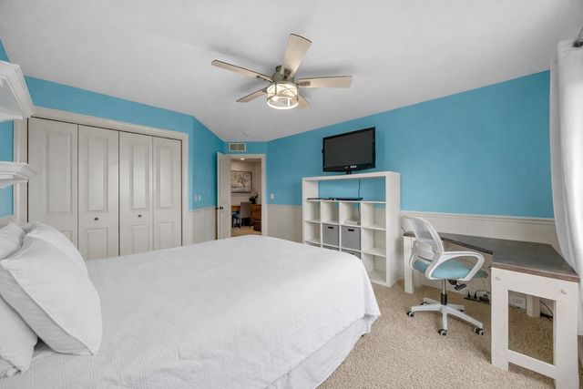 1577 Hunters Field Lane, Marion, IA 52302