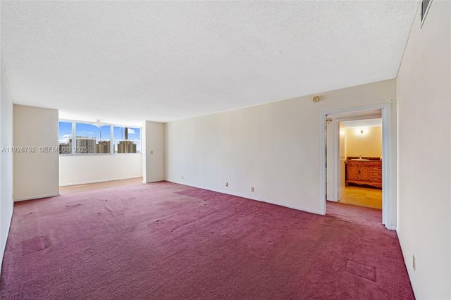 100 Golden Isles Dr 6, Hallandale Beach, FL 33009