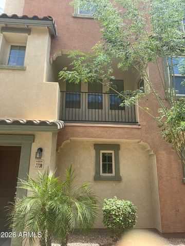 7738 W PIPESTONE Place, Phoenix, AZ 85035