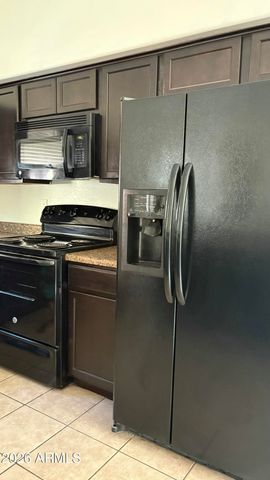 7738 W PIPESTONE Place, Phoenix, AZ 85035