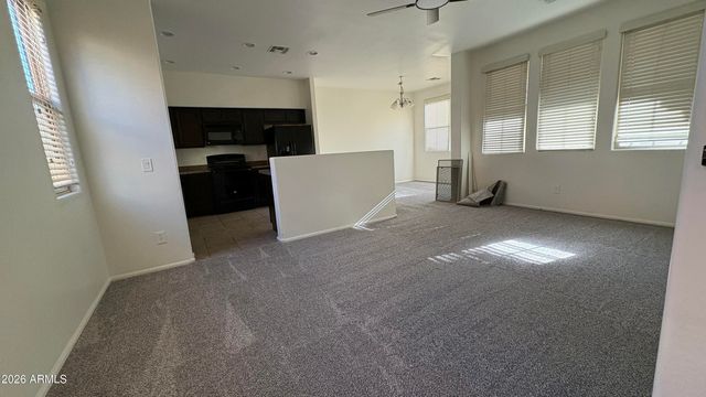 7738 W PIPESTONE Place, Phoenix, AZ 85035