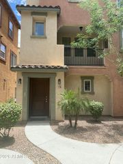7738 W PIPESTONE Place, Phoenix, AZ 85035