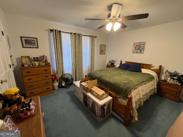 33 E Kenora Drive SW, Rome, GA 30165