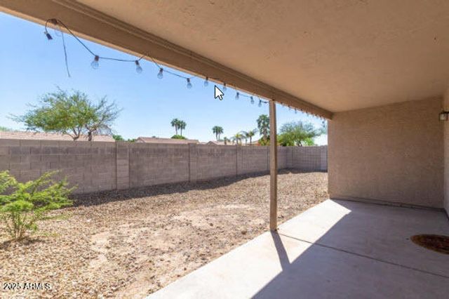8003 W ZOE ELLA Way, Peoria, AZ 85382