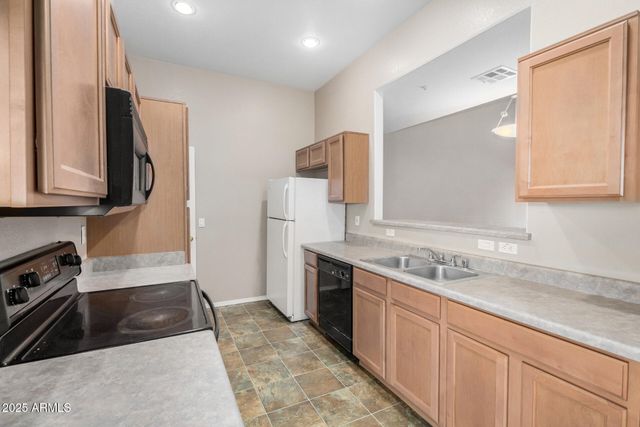 8003 W ZOE ELLA Way, Peoria, AZ 85382