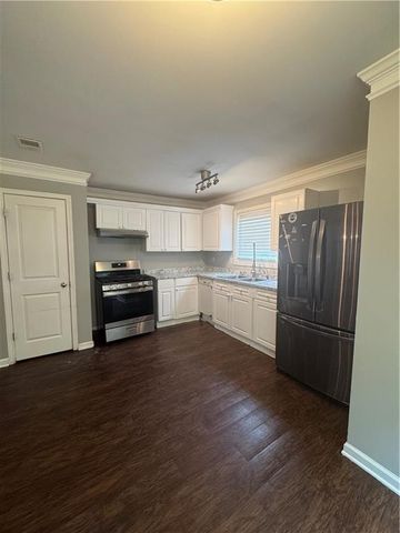 1143 Memory Lane, Lawrenceville, GA 30044