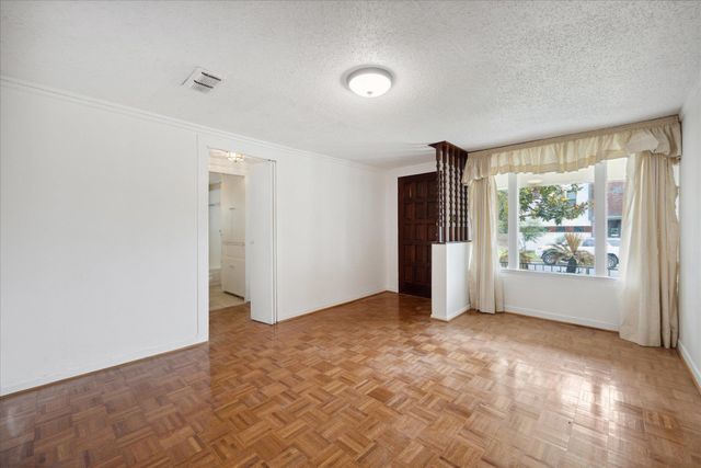 2404 E 14th ST, Austin, TX 78702