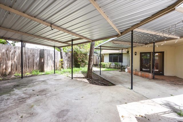 2404 E 14th ST, Austin, TX 78702