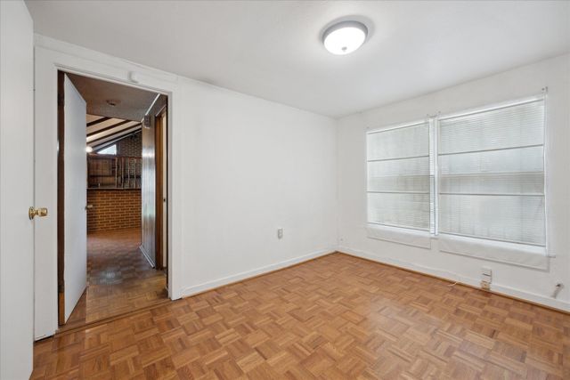 2404 E 14th ST, Austin, TX 78702