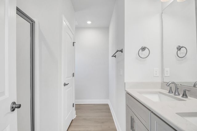 586 Alleyoak Lane Lot 43-2, Freeport, FL 32439