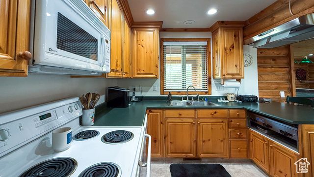 143 E CHESTNUT ST, Scofield, UT 84526