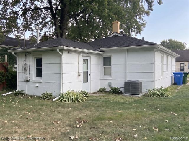 14219 Knox Avenue, Warren, MI 48089