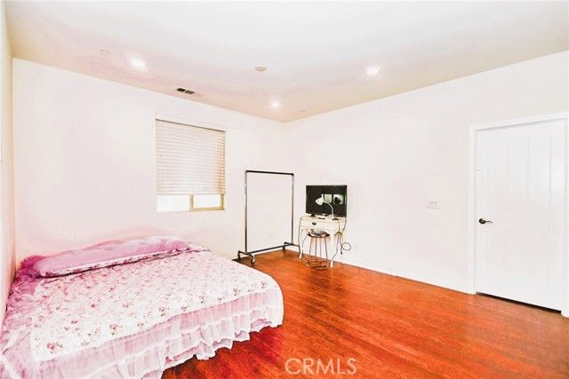 13288 Cactus Flower Street, Eastvale, CA 92880