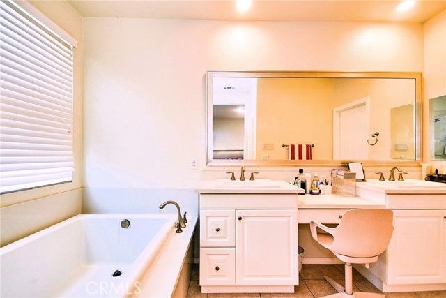 13288 Cactus Flower Street, Eastvale, CA 92880