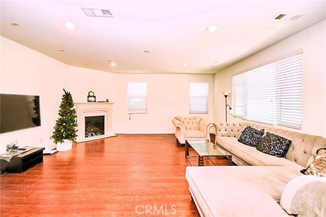 13288 Cactus Flower Street, Eastvale, CA 92880