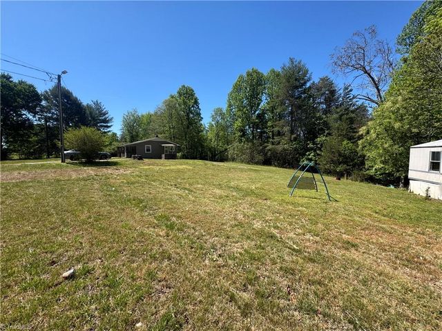 1460 Byrd Ridge Road, North Wilkesboro, NC 28659