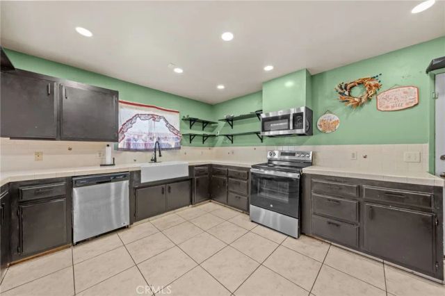 25459 Bellview, Hemet, CA 92544