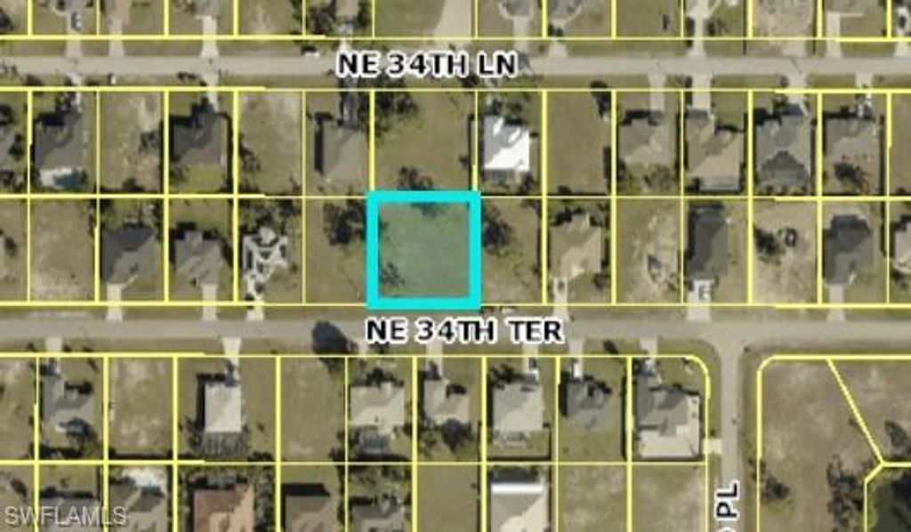 Image 1 of property listing at 2225 NE 34th TER, Cape Coral, FL 33909