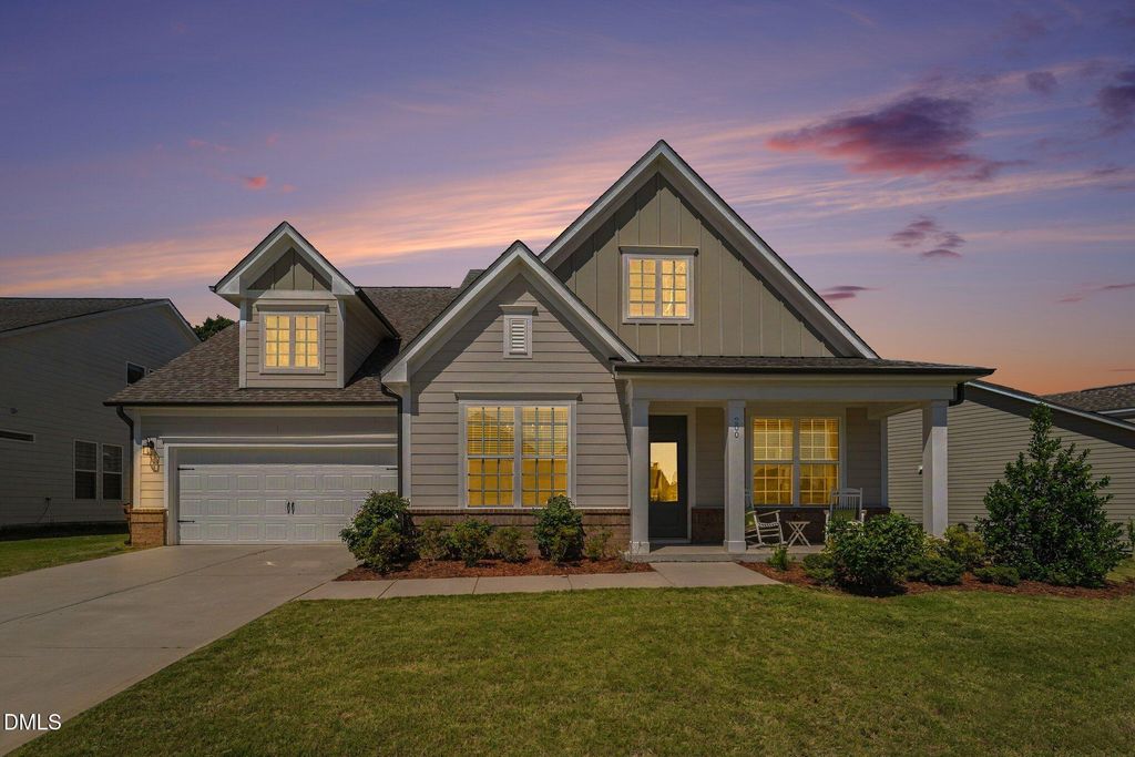 200 Wonderberry Way, Holly Springs, NC 27540
