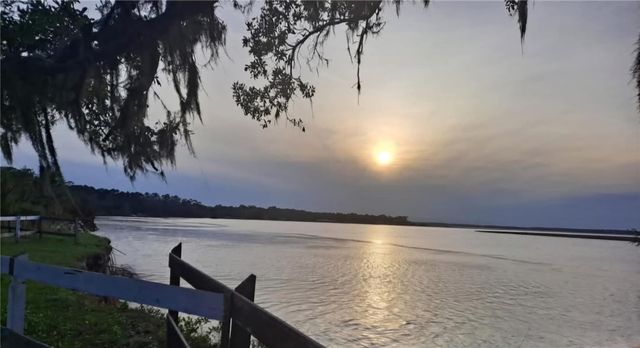 15 Marsh View Court, St Marys, GA 31558