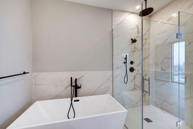 1711 Allen Parkway 2203, Houston, TX 77019