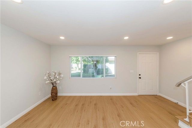 918 Huntington Dr O, Duarte, CA 91010