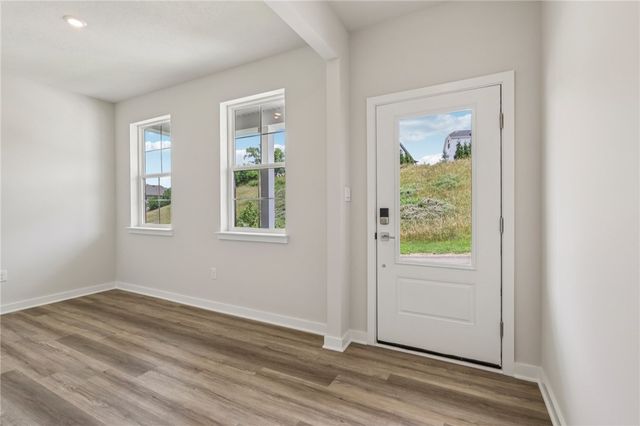 406 Barons Ct, Peters Twp, PA 15367