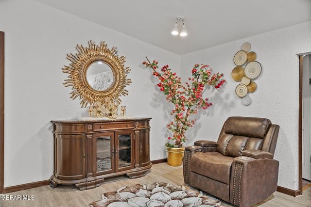11540 Valle Dorado Road, Socorro, TX 79927