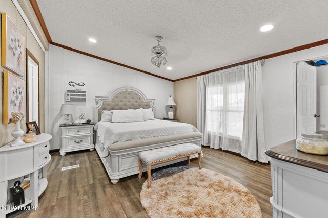 11540 Valle Dorado Road, Socorro, TX 79927