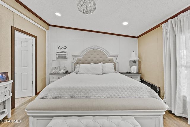 11540 Valle Dorado Road, Socorro, TX 79927