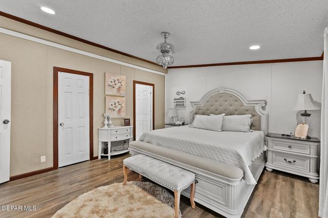 11540 Valle Dorado Road, Socorro, TX 79927