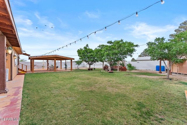 11540 Valle Dorado Road, Socorro, TX 79927
