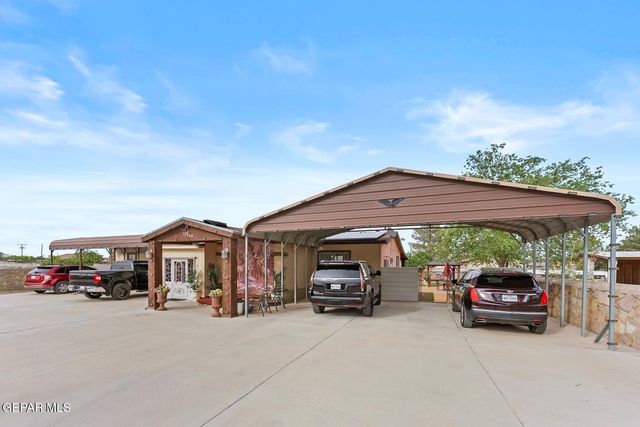 11540 Valle Dorado Road, Socorro, TX 79927