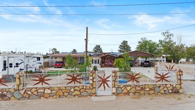 11540 Valle Dorado Road, Socorro, TX 79927