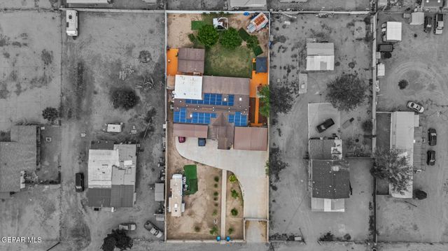 11540 Valle Dorado Road, Socorro, TX 79927