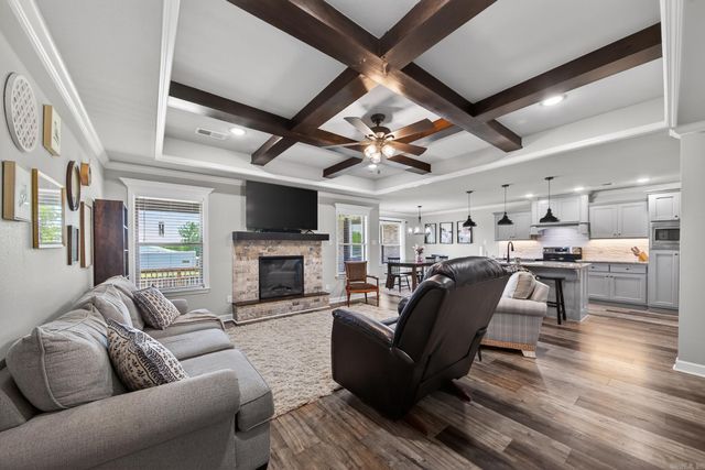 16 Cimarron Circle, Cabot, AR 72023