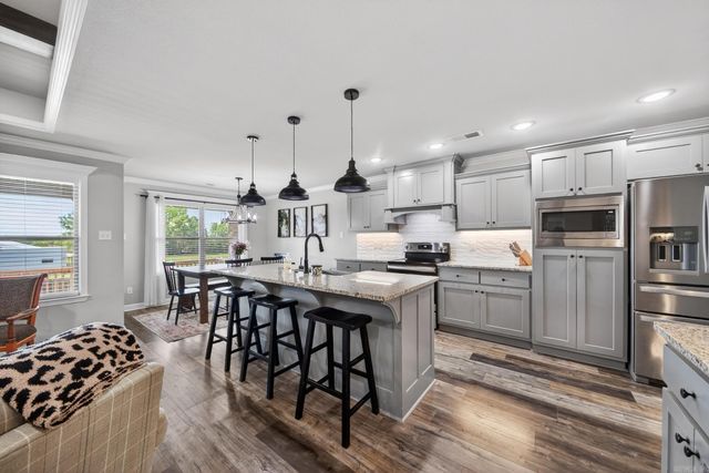 16 Cimarron Circle, Cabot, AR 72023