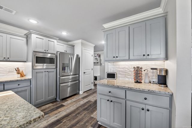 16 Cimarron Circle, Cabot, AR 72023