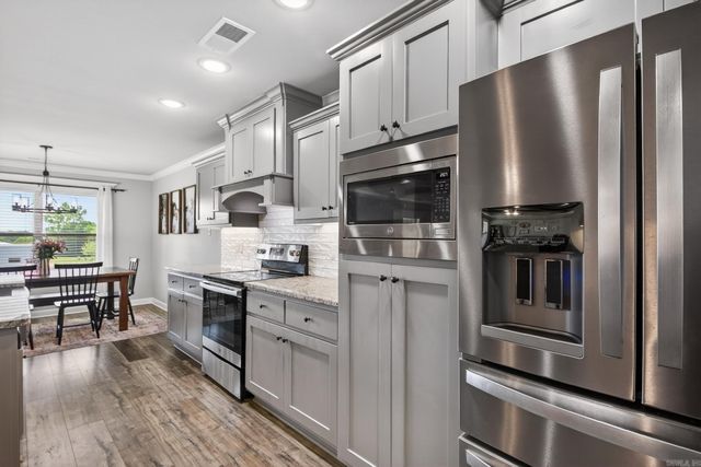 16 Cimarron Circle, Cabot, AR 72023
