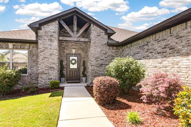 16 Cimarron Circle, Cabot, AR 72023