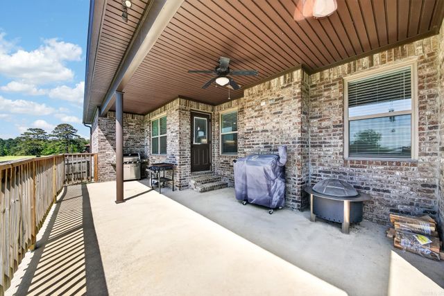 16 Cimarron Circle, Cabot, AR 72023