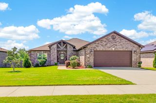 16 Cimarron Circle, Cabot, AR 72023