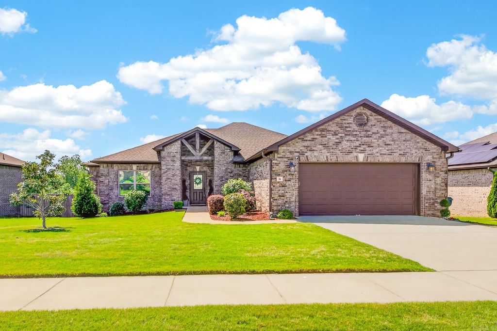 16 Cimarron Circle, Cabot, AR 72023