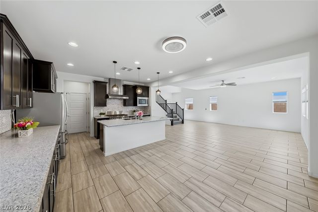 5595 Pico Ferrera Court, Las Vegas, NV 89113