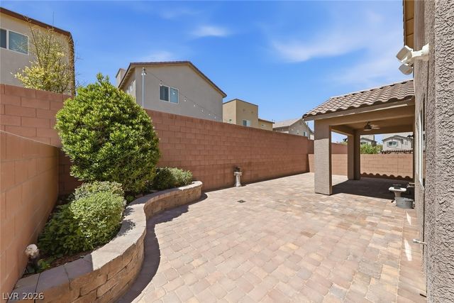 5595 Pico Ferrera Court, Las Vegas, NV 89113