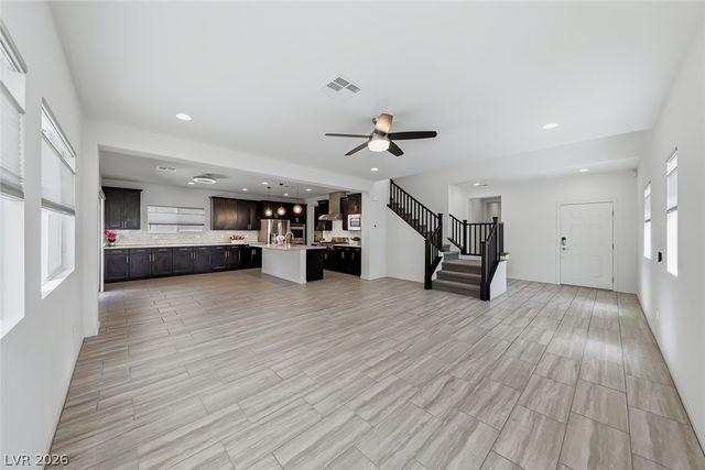 5595 Pico Ferrera Court, Las Vegas, NV 89113