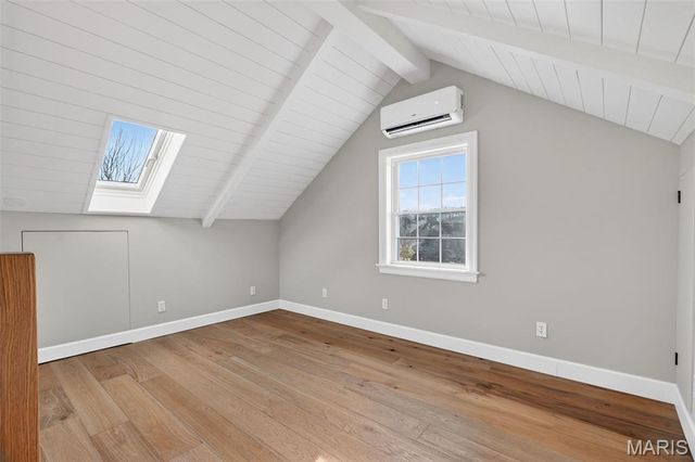 490 Oak Field Court, Washington, MO 63090