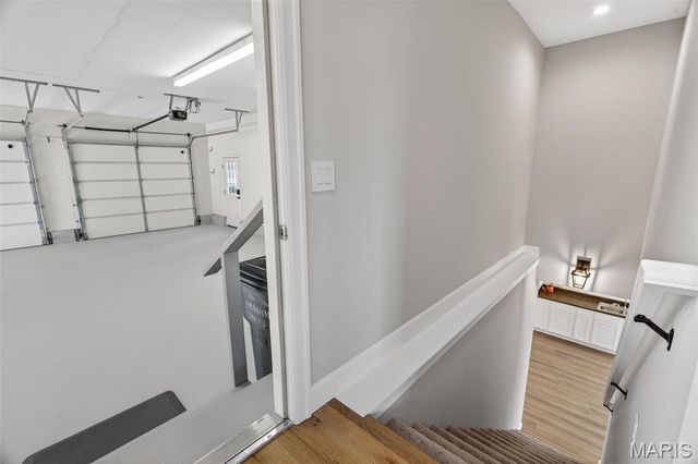 490 Oak Field Court, Washington, MO 63090