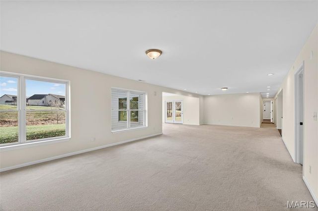 490 Oak Field Court, Washington, MO 63090